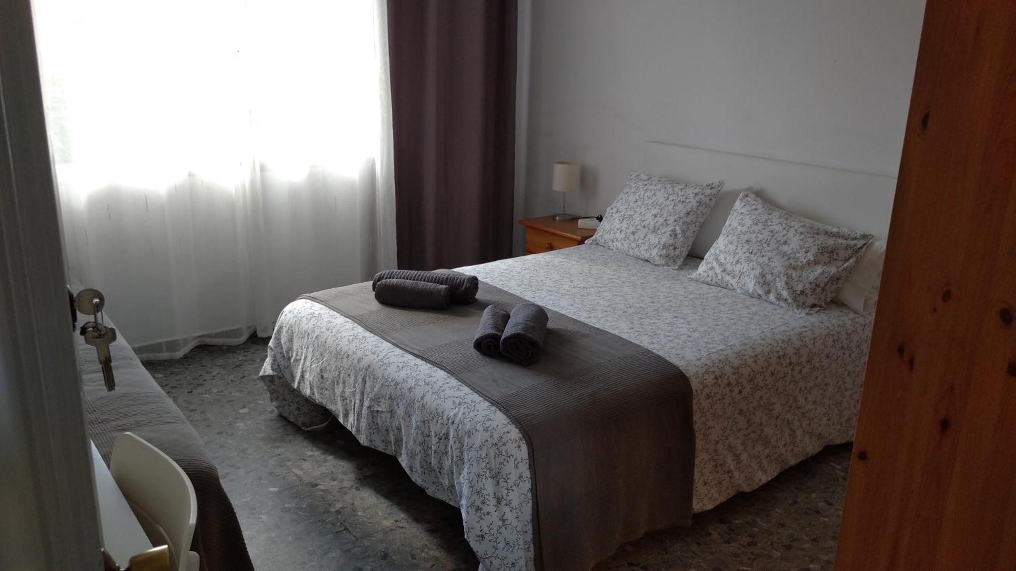 Bnb Lola - Habitacion Privada - Aire Acondicionado - Banos Compartidos Puerto Real Esterno foto